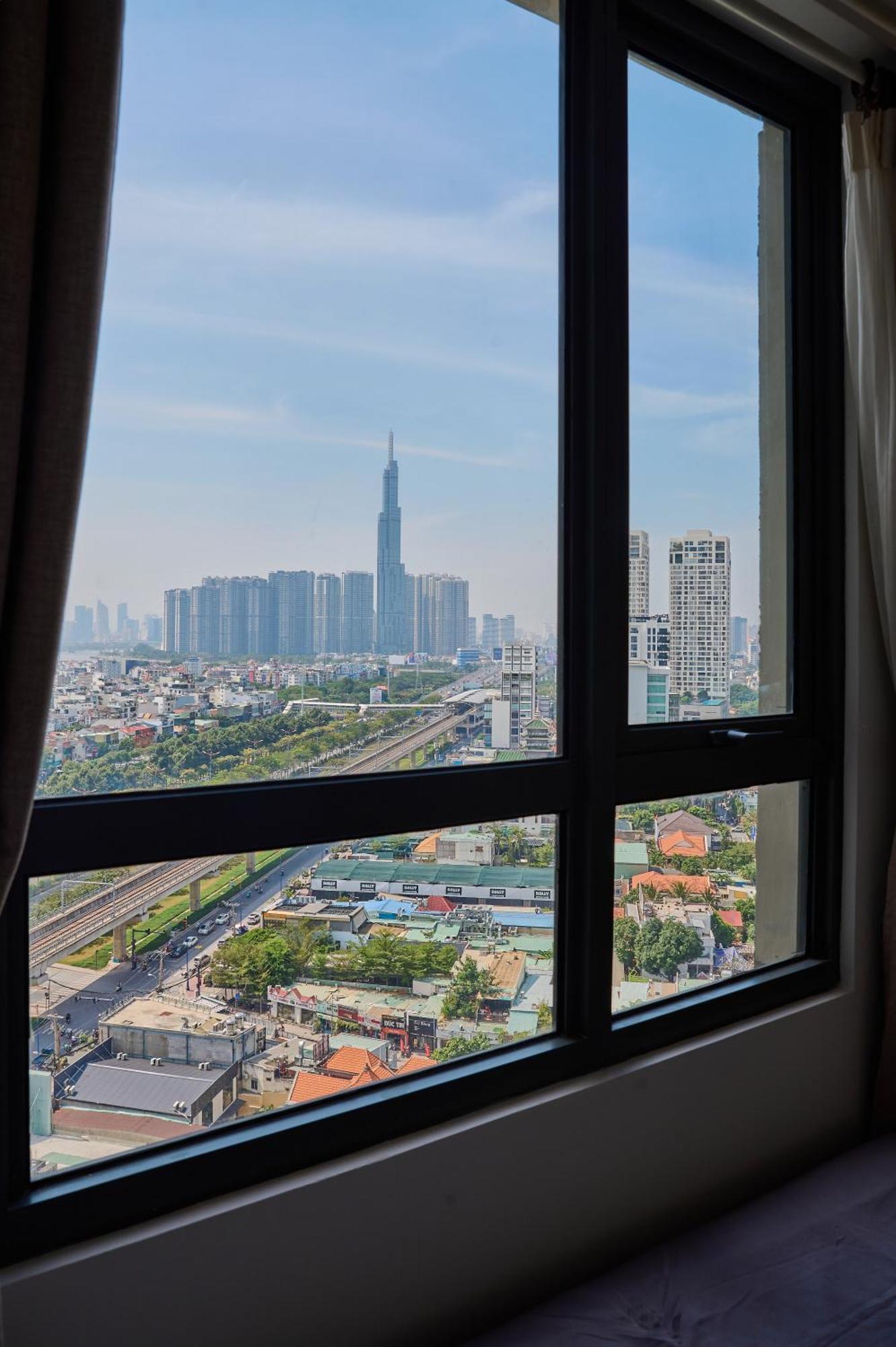 Masteri Thao Dien Luxury 5mins To Metro
